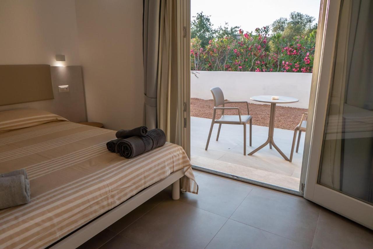 Villa Est San Teodoro  Dış mekan fotoğraf