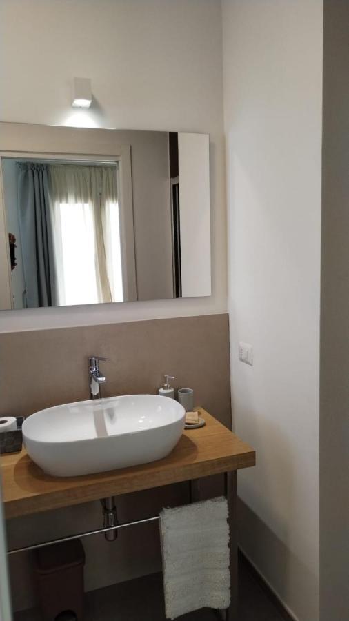 Villa Est San Teodoro  Dış mekan fotoğraf