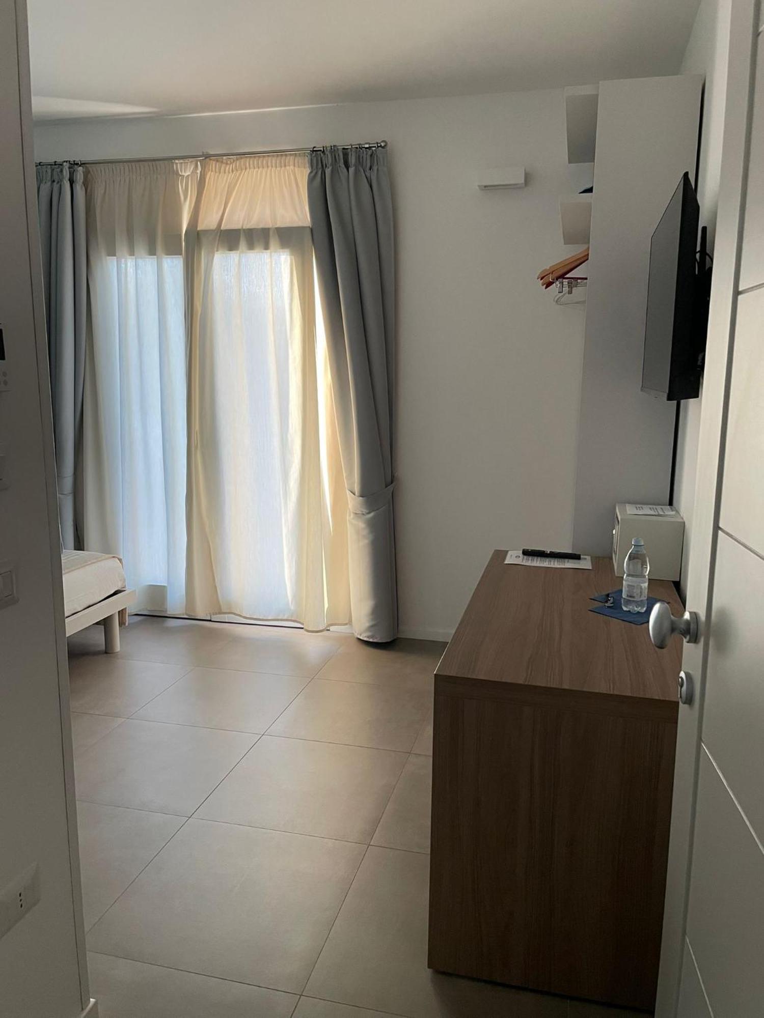 Villa Est San Teodoro  Dış mekan fotoğraf